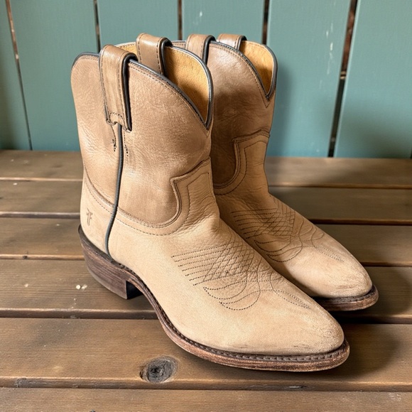 Frye Shoes - Frye Leather Western Ankle Boots Women 6.5 B Tan Distressed Cowboy Made Mexico